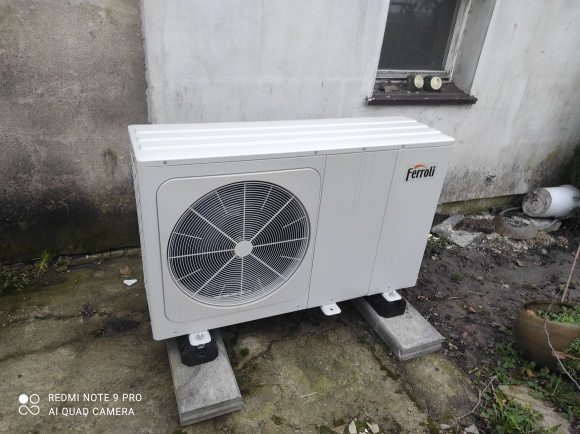 Instalacja na gruncie w gminie Papowo Biskupie o mocy 9,88 kWp