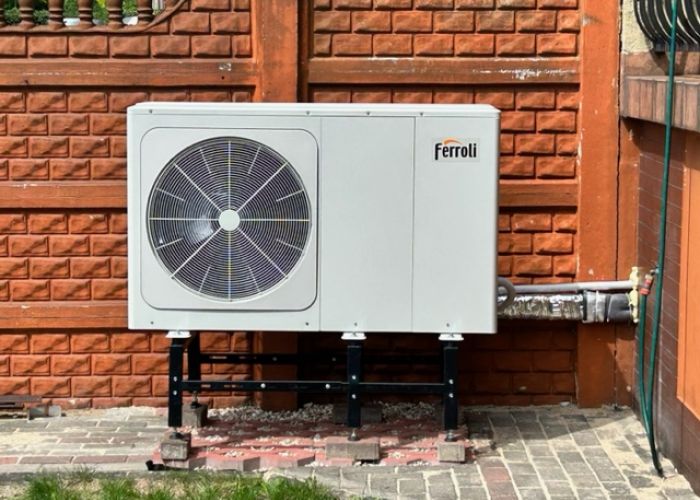 Instalacja pompy ciepła Ferroli w Chełmży